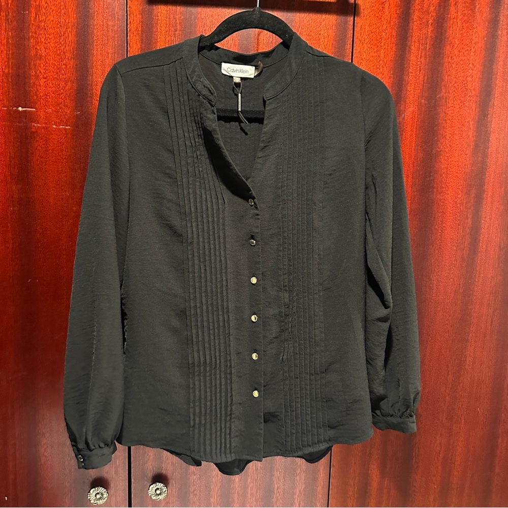 CALVIN KLIEN- BLACK DRESS SHIRT